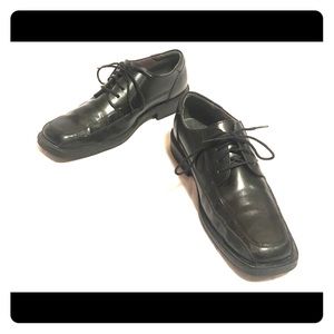 Jarman Men’s Dress Shoes